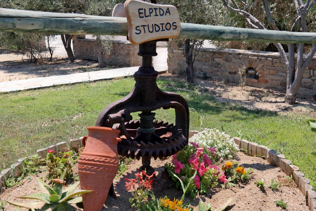 Elpidas Studios Agia Anna  Eksteriør billede